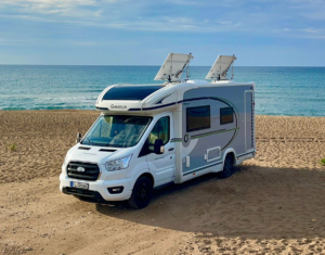 Weltneuheit: HEPA SUNSEEKER – Vollautomatische Solartracker für Freizeitfahrzeuge